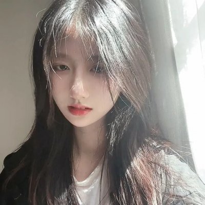 鹿死谁手